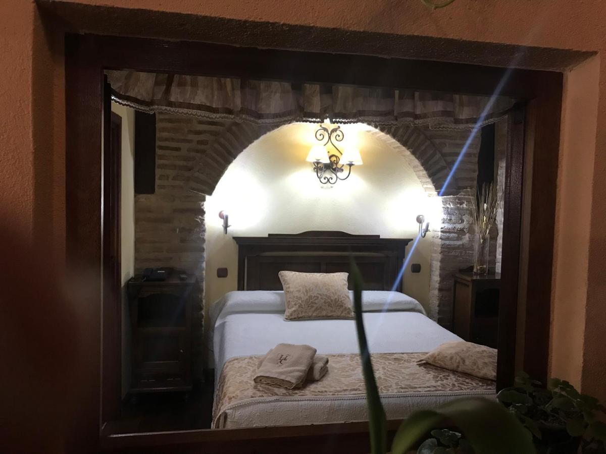 Hospederia Casa De Cisneros Hotell Toledo Exteriör bild