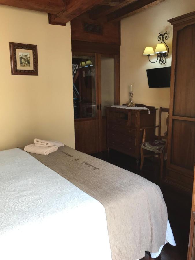 Hospederia Casa De Cisneros Hotell Toledo Exteriör bild